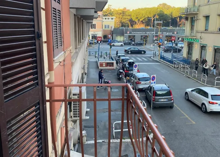 Domus Quadraro Ii Appartamento Roma